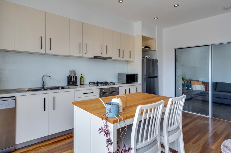 Photo - 118/87-89 Raleigh Street, , Essendon VIC 3040 - Image 3