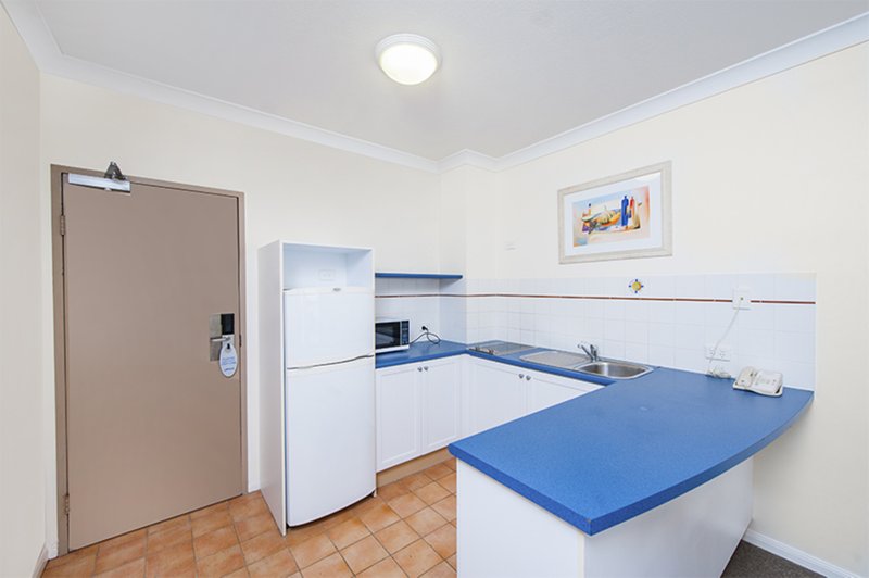 Photo - 118/99 Griffith Street, Coolangatta QLD 4225 - Image 4