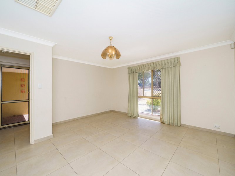 Photo - 118b Delawney Street, Balcatta WA 6021 - Image 13