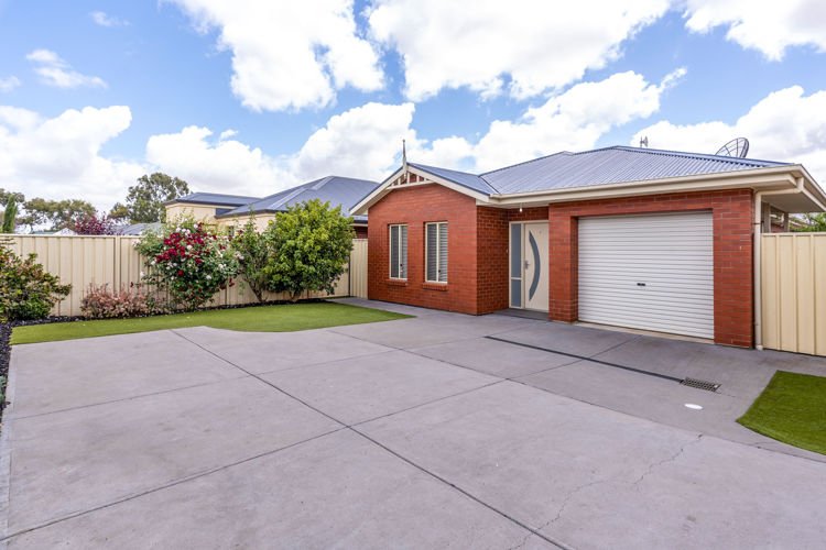 Photo - 118C Peerless Road, Munno Para West SA 5115 - Image 4