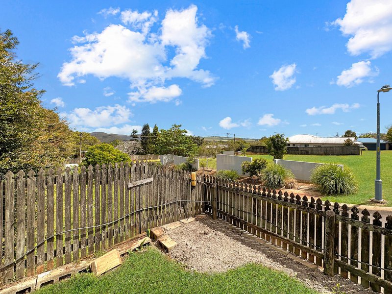 Photo - 1/19-21 Coronis Circuit, Atherton QLD 4883 - Image 7
