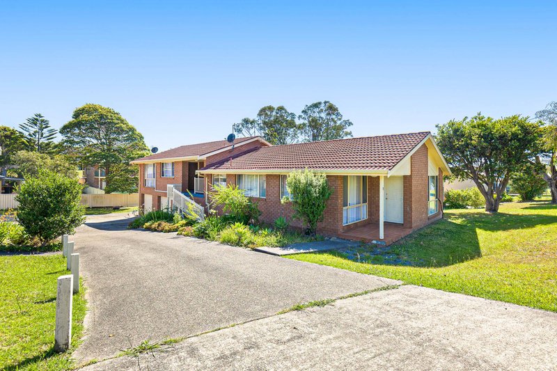 1/19-21 Grenville Avenue, Tuross Head NSW 2537