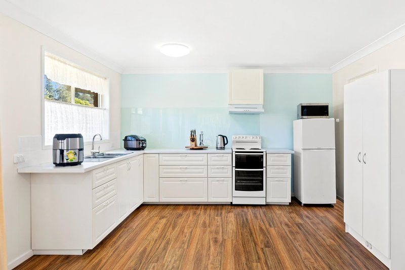 Photo - 1/19-21 Grenville Avenue, Tuross Head NSW 2537 - Image 2