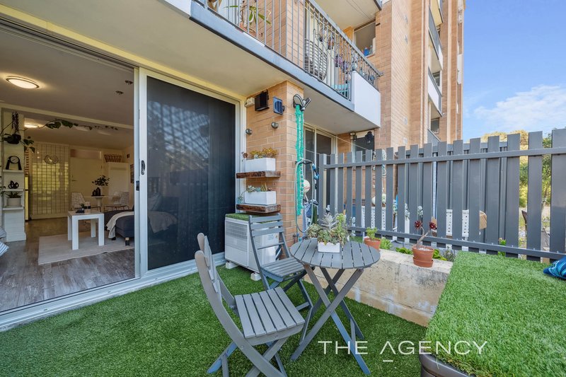 Photo - 1/19-21 Harvest Road, North Fremantle WA 6159 - Image 16