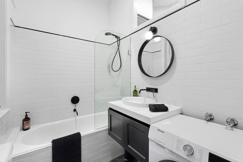 Photo - 1/19-23 Pittwater Road, Manly NSW 2095 - Image 5