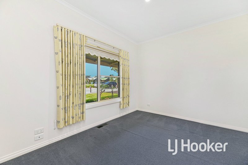 Photo - 1/19 Abeckett Road, Bunyip VIC 3815 - Image 10