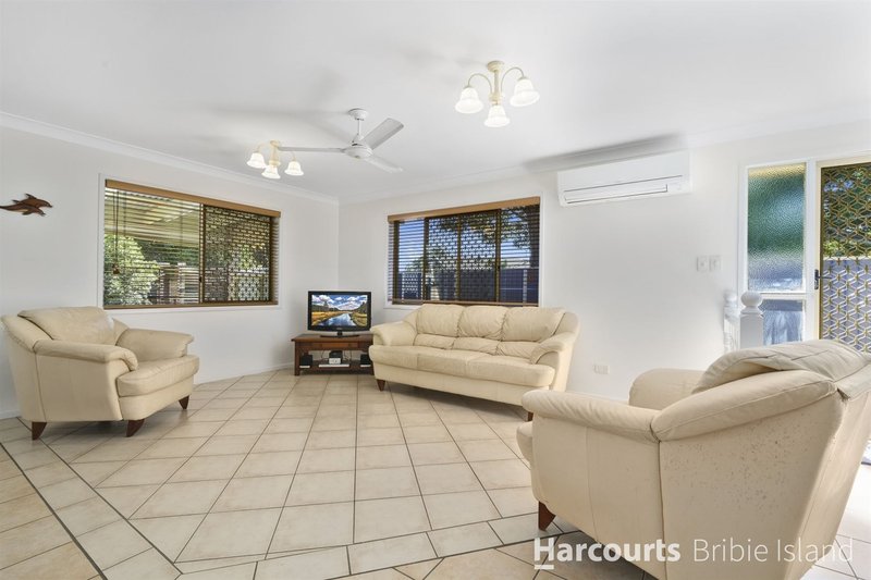 Photo - 1/19 Anchor Crt , Banksia Beach QLD 4507 - Image 7