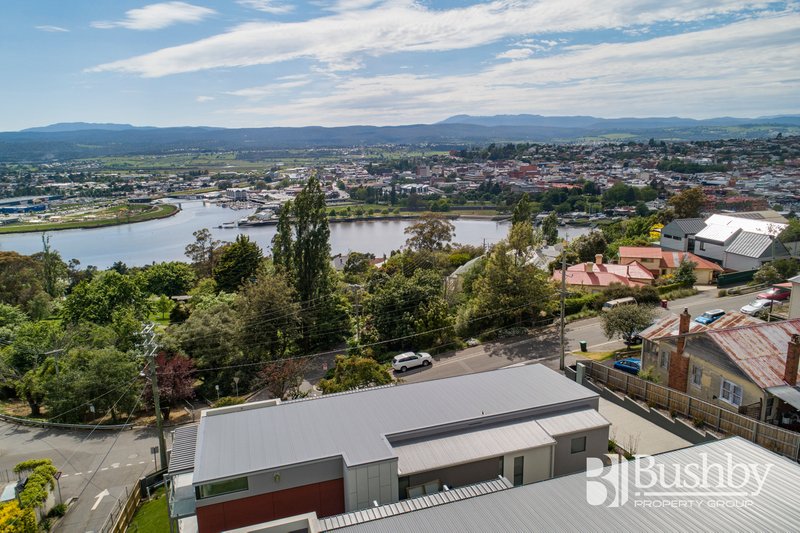 Photo - 1/19 Bain Terrace, Trevallyn TAS 7250 - Image 4