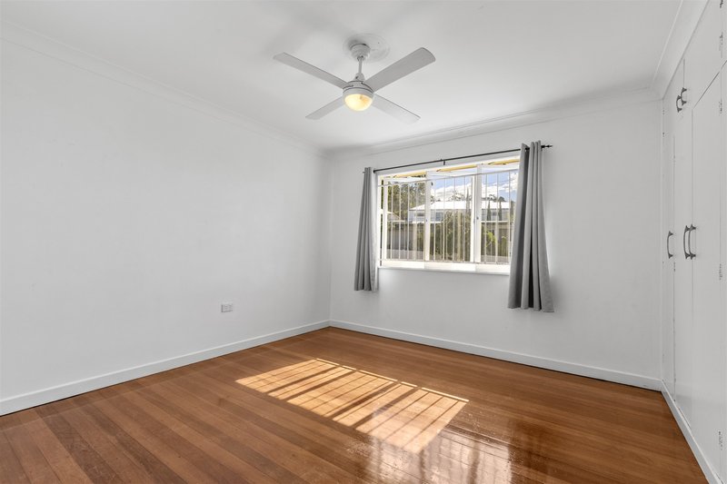 Photo - 119 Barmore Street, Tarragindi QLD 4121 - Image 3