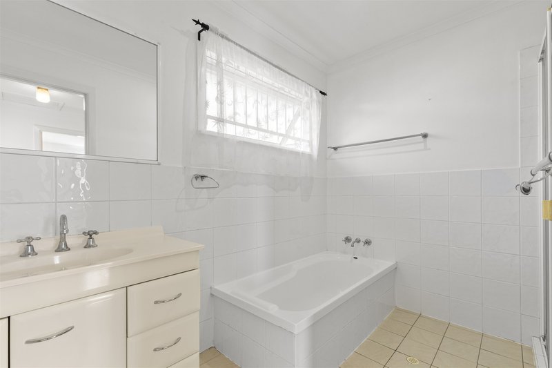 Photo - 119 Barmore Street, Tarragindi QLD 4121 - Image 6