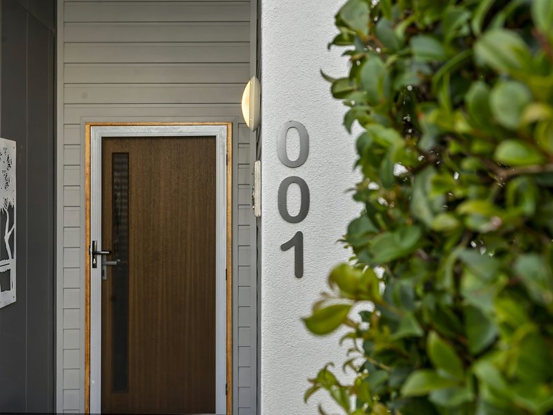 Photo - 1/19 Bongaree Avenue, Bongaree QLD 4507 - Image 4