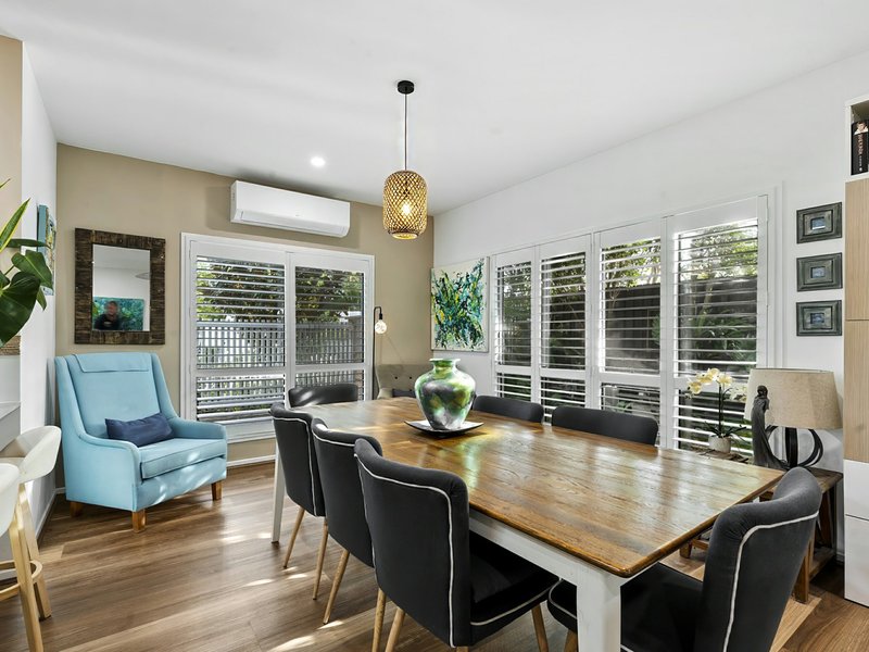 Photo - 1/19 Bongaree Avenue, Bongaree QLD 4507 - Image 9