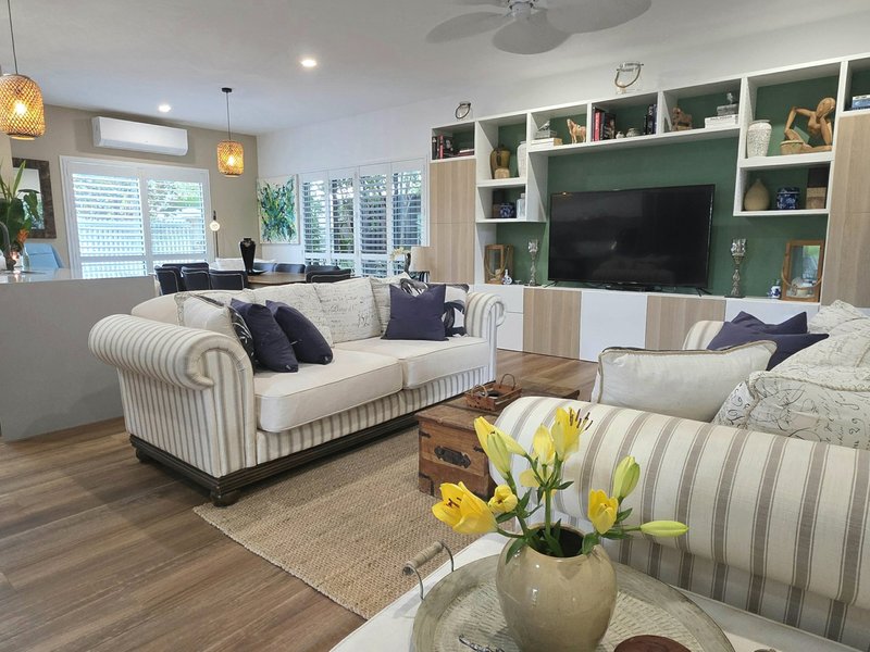 Photo - 1/19 Bongaree Avenue, Bongaree QLD 4507 - Image 13