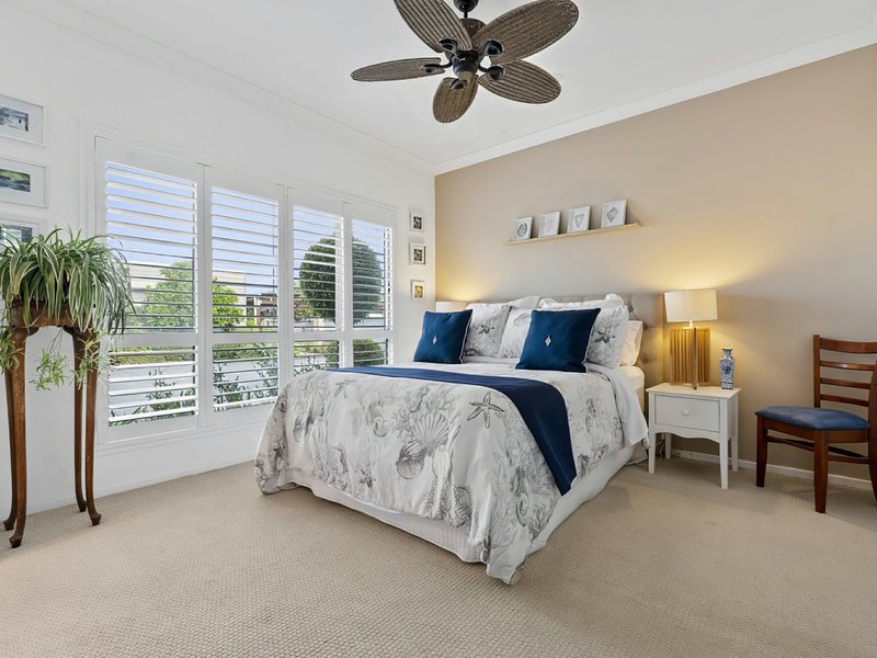 Photo - 1/19 Bongaree Avenue, Bongaree QLD 4507 - Image 18