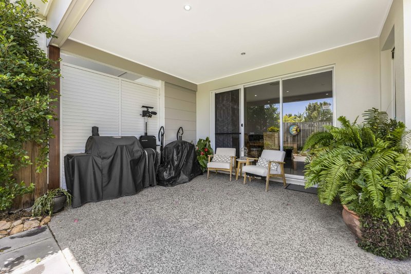 Photo - 1/19 Comet Street, Pelican Waters QLD 4551 - Image 4