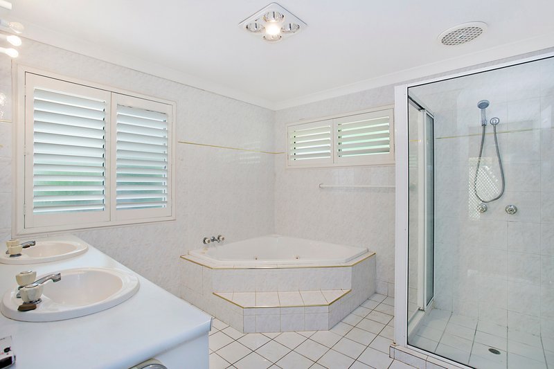 Photo - 119 Darlington Drive, Banora Point NSW 2486 - Image 9