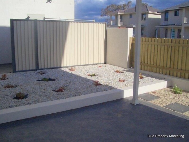 Photo - 1/19 Devlin Street, Gungahlin ACT 2912 - Image 10