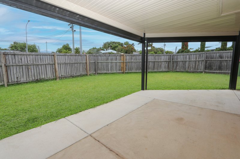 Photo - 1/19 Fisher Avenue, Southport QLD 4215 - Image 2