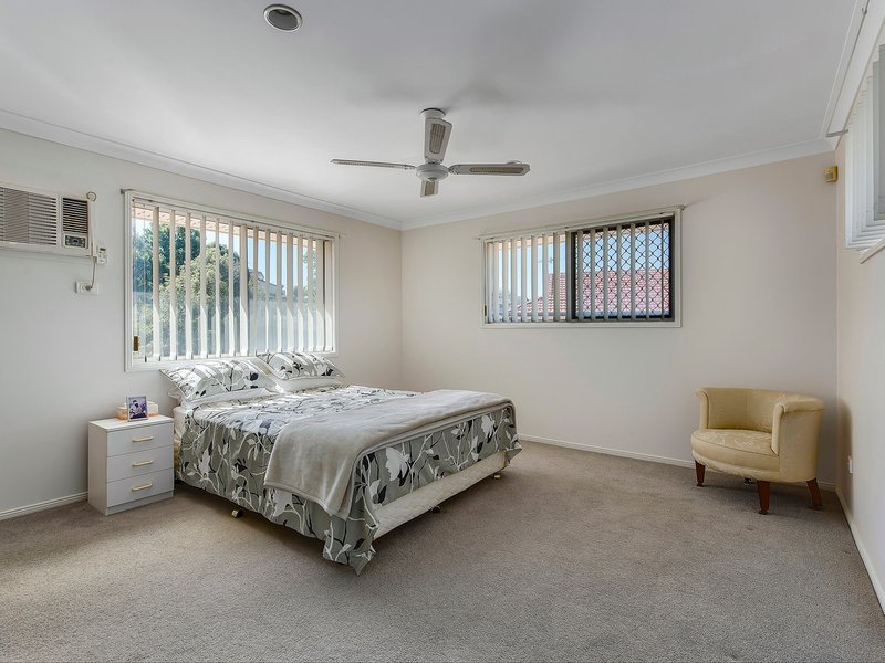 Photo - 119 Galaxy Street, Bridgeman Downs QLD 4035 - Image 7