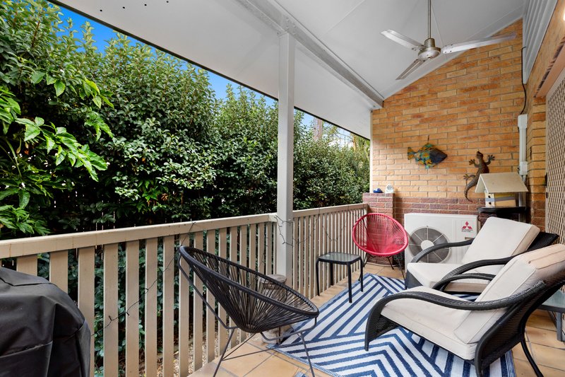 Photo - 1/19 Heather Street, Wilston QLD 4051 - Image 2