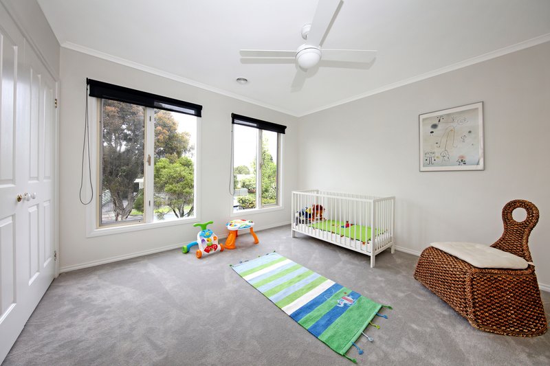 Photo - 1/19 Hemingford Road, Bentleigh East VIC 3165 - Image 12