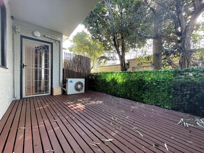 Photo - 11/9 Kooyong Road, Caulfield North VIC 3161 - Image 2