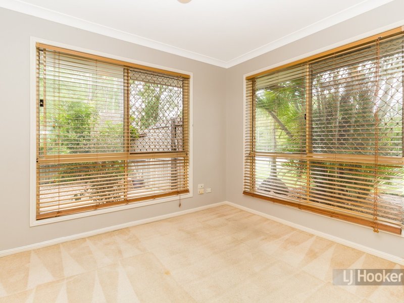 Photo - 119 Lamberth Road, Regents Park QLD 4118 - Image 6