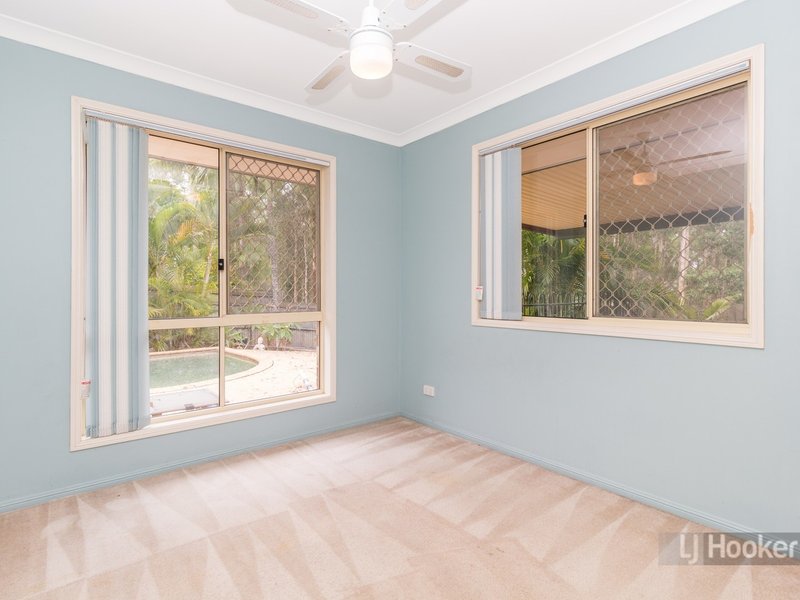 Photo - 119 Lamberth Road, Regents Park QLD 4118 - Image 9