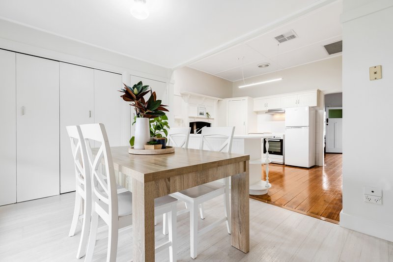 Photo - 119 Magnolia Avenue, Mildura VIC 3500 - Image 9