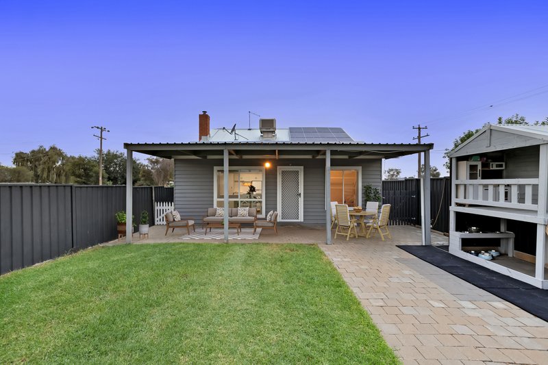 Photo - 119 Magnolia Avenue, Mildura VIC 3500 - Image 19