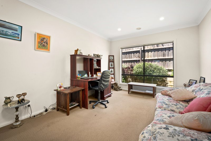 Photo - 119 Manna Gum Drive, Pakenham VIC 3810 - Image 2