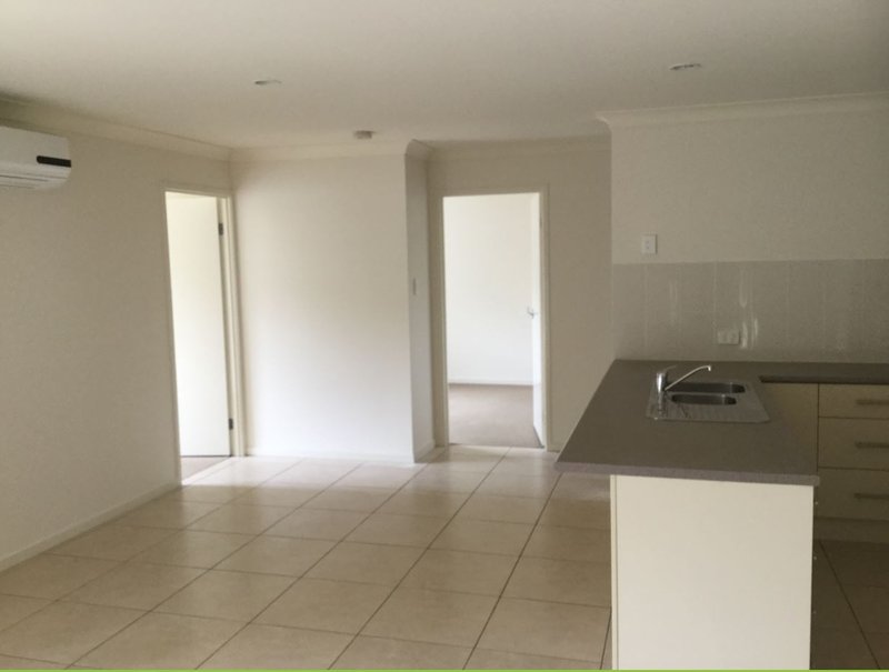 Photo - 1/19 Murray Circuit, Upper Coomera QLD 4209 - Image 4