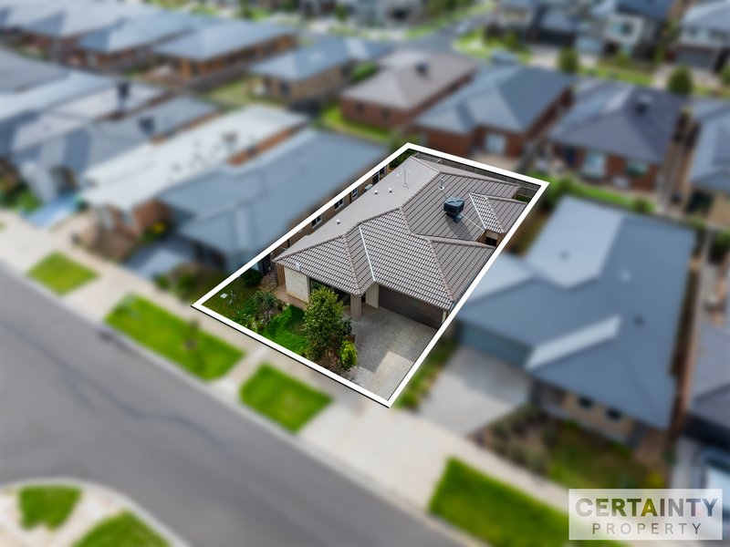 Photo - 119 Palmdale Crescent, Mambourin VIC 3024 - Image 21
