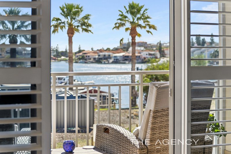 Photo - 1/19 Penzance Terrace, Mindarie WA 6030 - Image 1