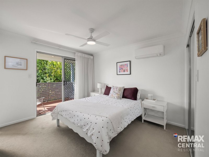 Photo - 1/19 Russell Street, Everton Park QLD 4053 - Image 8