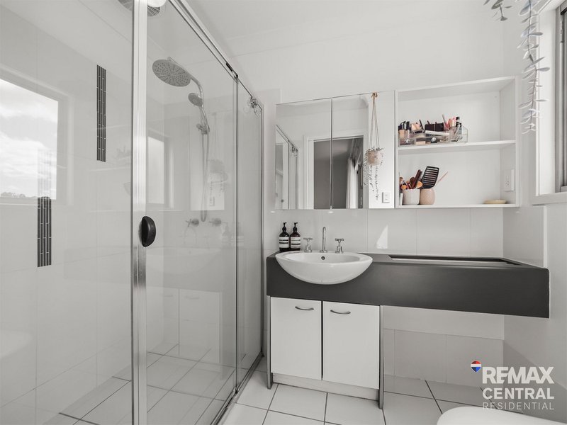 Photo - 1/19 Russell Street, Everton Park QLD 4053 - Image 10