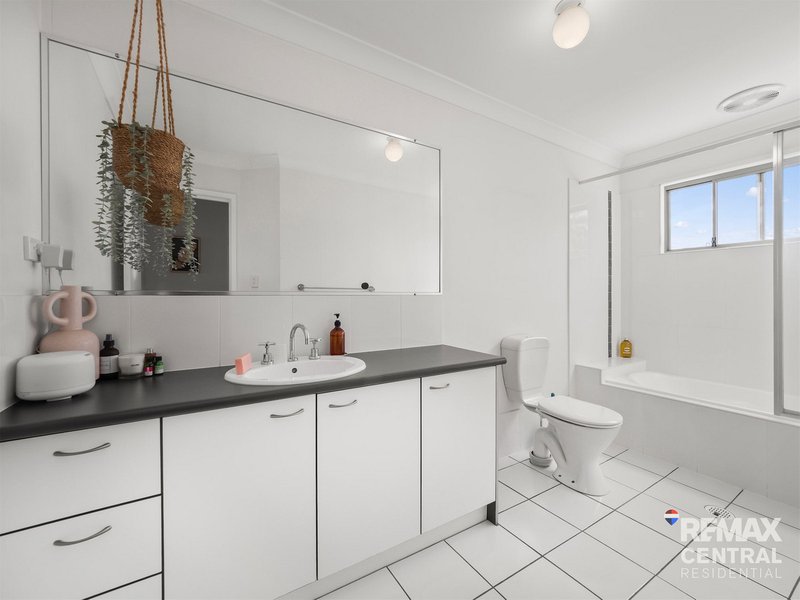 Photo - 1/19 Russell Street, Everton Park QLD 4053 - Image 14