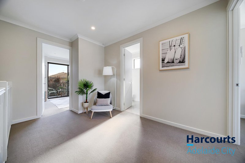 Photo - 1/19 Saint Kitts Place, Mawson Lakes SA 5095 - Image 9