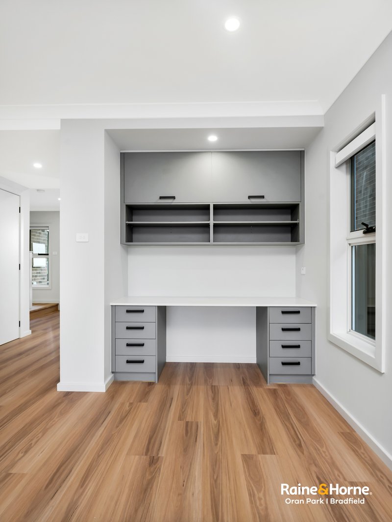 Photo - 119 South Circuit, Oran Park NSW 2570 - Image 8