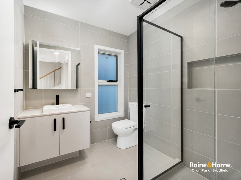 Photo - 119 South Circuit, Oran Park NSW 2570 - Image 11