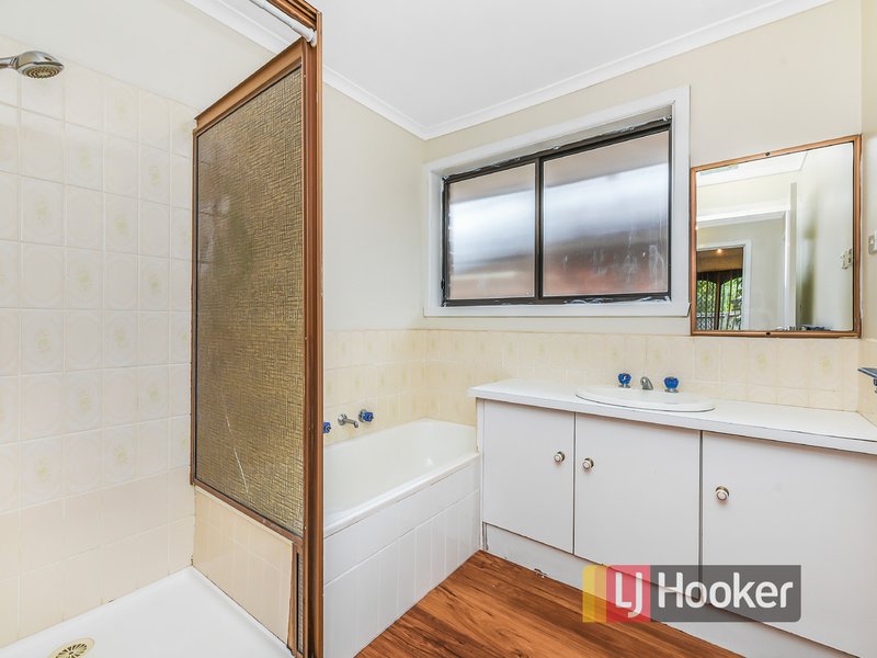 Photo - 1/19 Stawell Street, Cranbourne VIC 3977 - Image 9