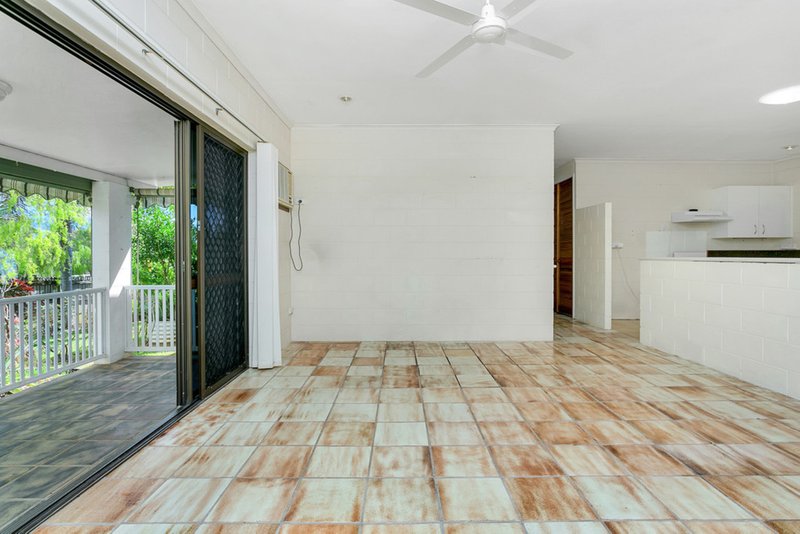 Photo - 1/19 Talasea Street, Trinity Beach QLD 4879 - Image 12