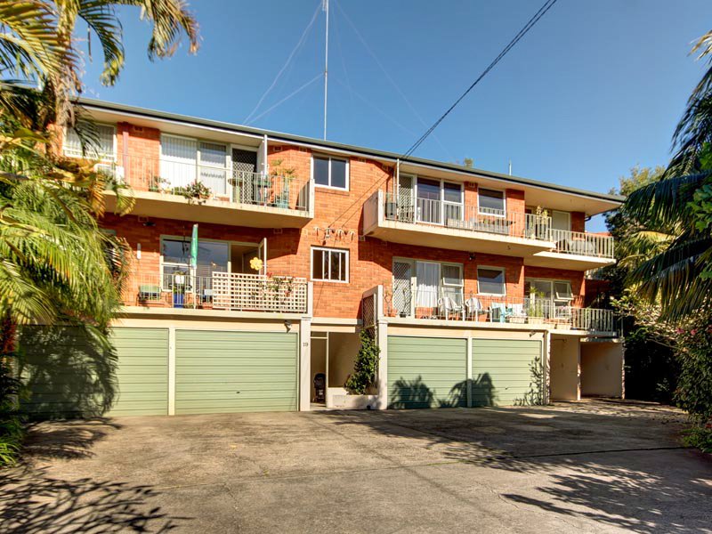 Photo - 1/19 Terrol Cresent , Mona Vale NSW 2103 - Image 3