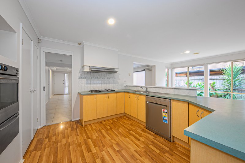 Photo - 119 The Promenade, Narre Warren South VIC 3805 - Image 5