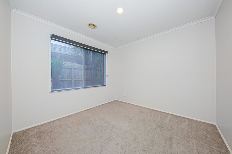 Photo - 119 The Promenade, Narre Warren South VIC 3805 - Image 9