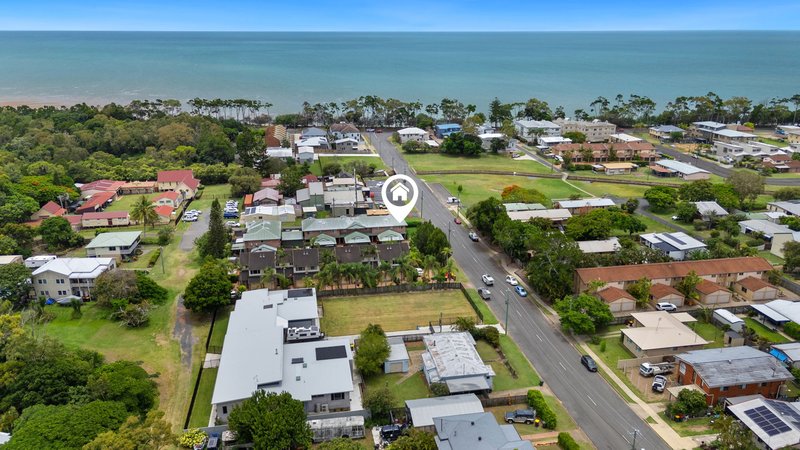 Photo - 1/19 Zephyr Street, Scarness QLD 4655 - Image 2