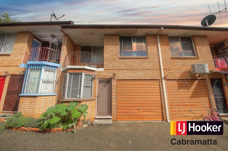 11/90 Longfield Street, Cabramatta NSW 2166