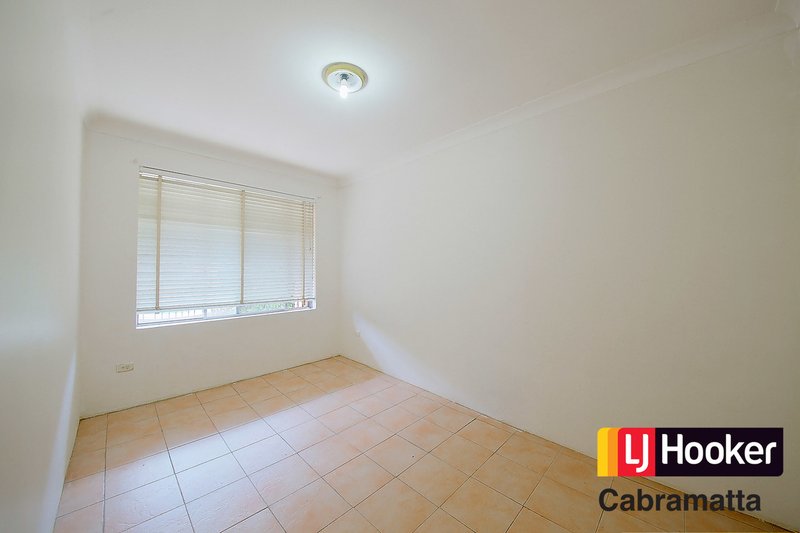 Photo - 11/90 Longfield Street, Cabramatta NSW 2166 - Image 4