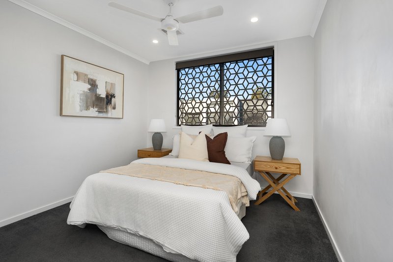 Photo - 11/906 Hamilton Road, Mcdowall QLD 4053 - Image 12