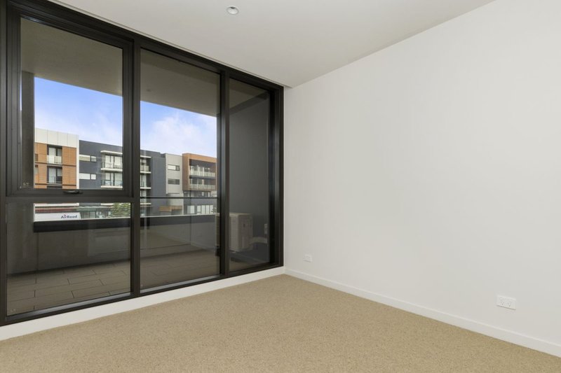 Photo - 119/33 Quay Boulevard, Werribee South VIC 3030 - Image 7